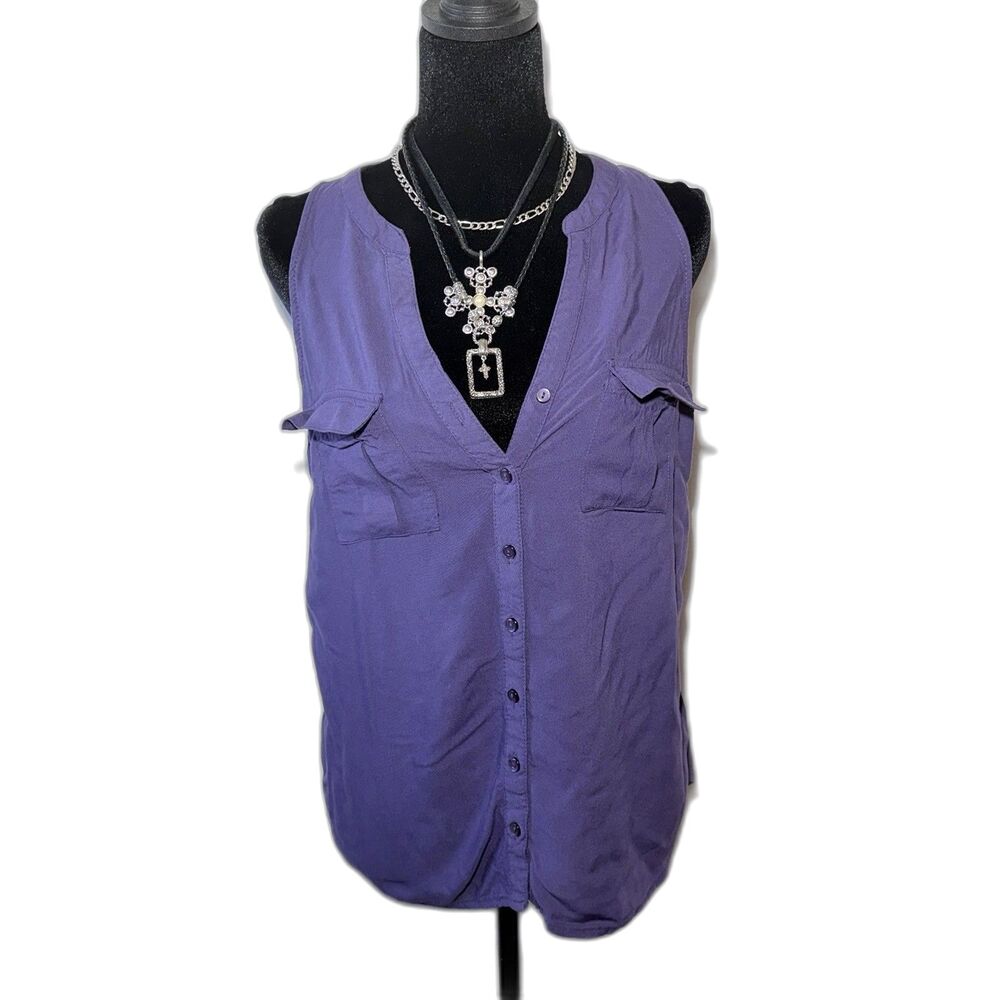 Merona Purple Sleeveless Button-down Blouse, Flap Pockets Top Women’s Size M